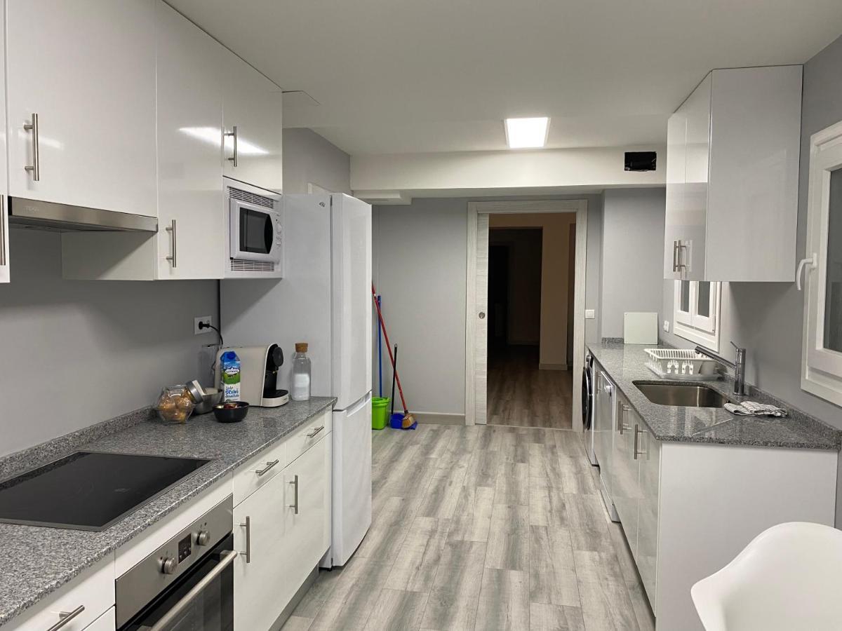 Mirrooms Oviedo Kültér fotó
