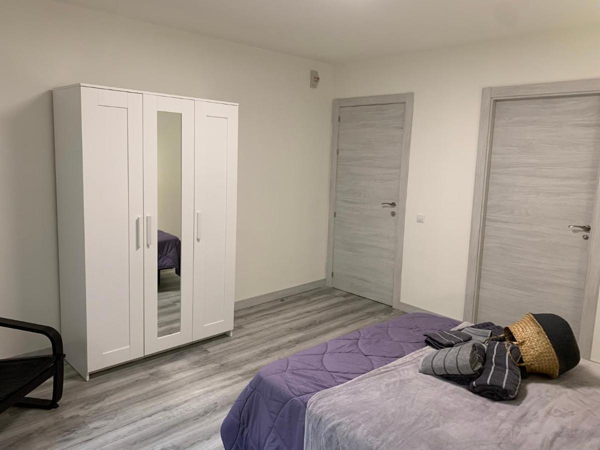 Mirrooms Oviedo Kültér fotó