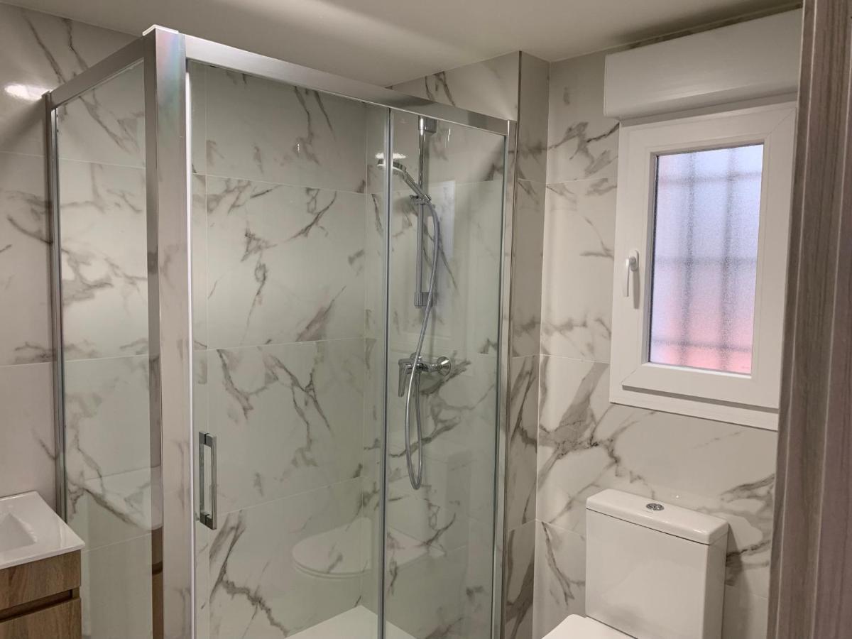 Mirrooms Oviedo Kültér fotó