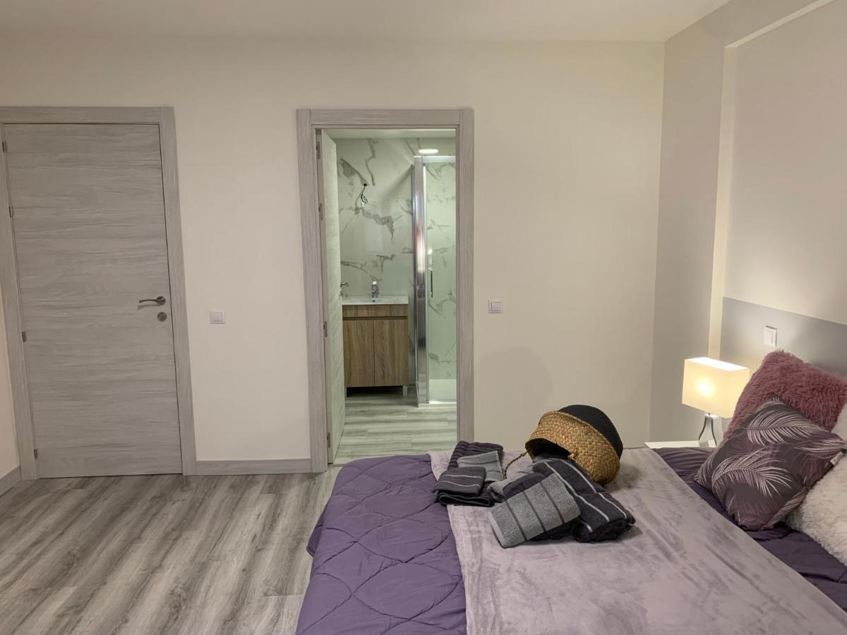Mirrooms Oviedo Kültér fotó